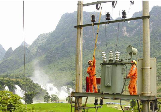 Trong quý II, tình hình cung ứng điện cả nước sẽ hết sức căng thẳng
